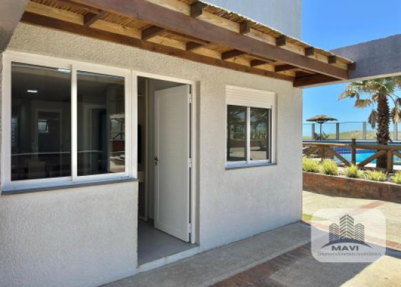 Casa a venda em Capão Novo