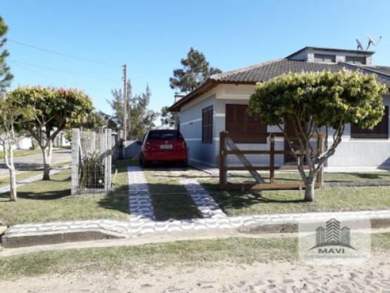 Casa de esquina em Nova Tramandaí