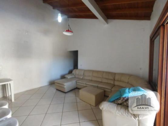Casa de alto padrão no Bairro Jardim do Alto, 405m²
