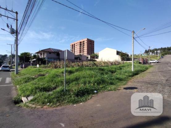 Terreno no Bairro Jardim Panorâmico, 905m²