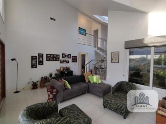 Casa no Bairro Jardim Panorâmico, 420m²