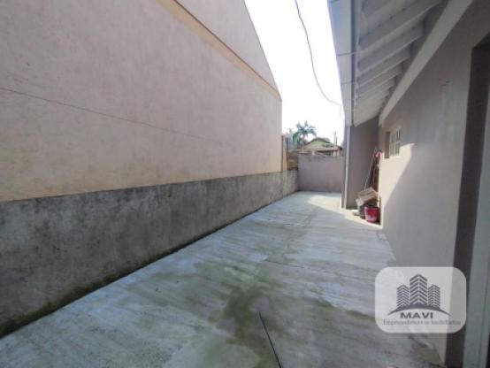 Casa de 2 andares no Bairro Cidade Nova