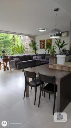 Casa moderna no Bairro Concórdia