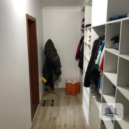 Casa a venda no Bairro Farroupilha, 416m²