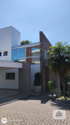Casa moderna no Bairro Concórdia