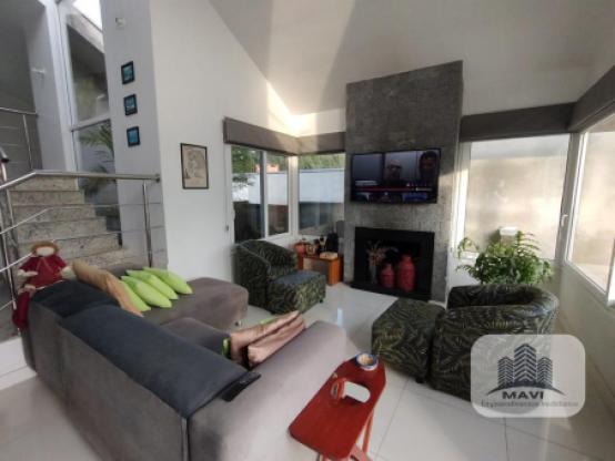 Casa no Bairro Jardim Panorâmico, 420m²