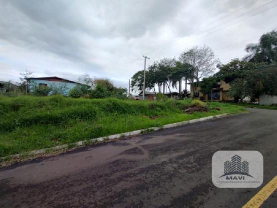 Terreno de Esquina no Bairro Morada do Sol