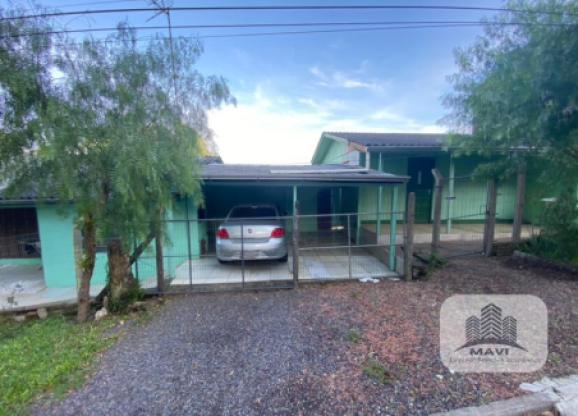 Casa de Esquina no Bairro Morada do Sol, 360m²