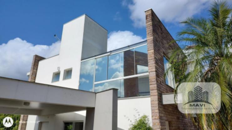 Casa moderna no Bairro Concórdia