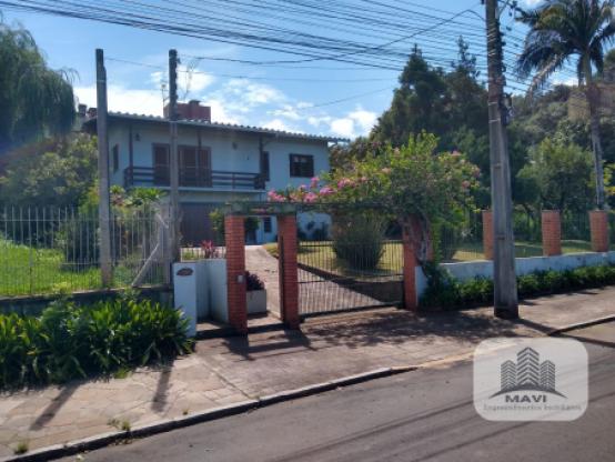 Casa no bairro Vista Alegre, 1.180m²