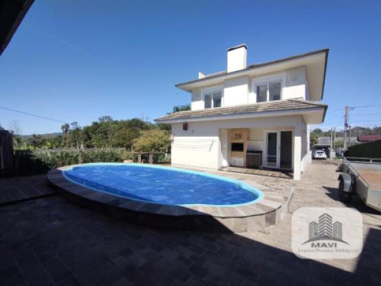 Casa de alto padrão no Bairro Jardim do Alto, 405m²