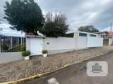 Casa a venda no Bairro São José, 330m²