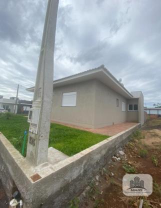 Casa de Esquina no Bairro Industrial, 325m²