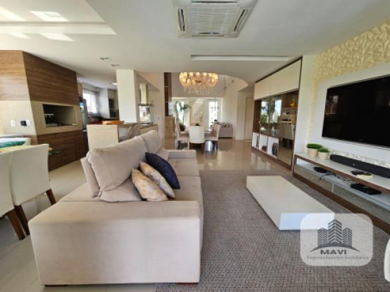 Casa a venda em Xangri-lá,