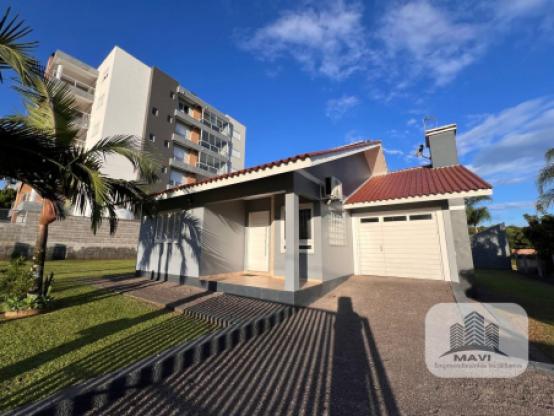 Casa a venda no bairro Vista Alegre, 924m²