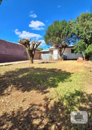 Casa a venda no bairro Jardim Buhler, 360m²