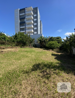 Terreno de 607m² no bairro Farroupilha