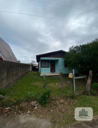 Chalé verde no bairro Morada do Sol