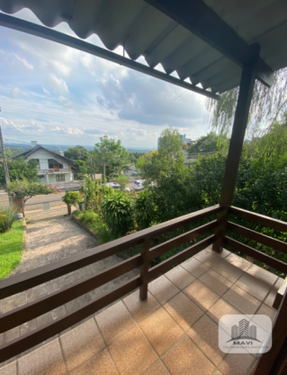 Casa no bairro Vista Alegre, 1.180m²