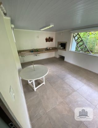 Casa no bairro Vista Alegre, 1.180m²