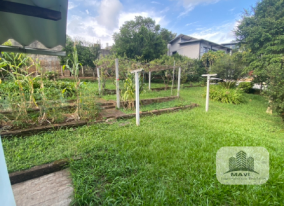 Casa no bairro Vista Alegre, 1.180m²