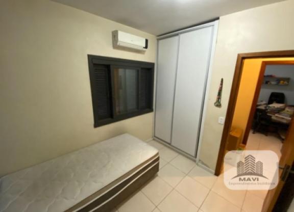 Casa a venda no Bairro Jardim Panorâmico, 411m²