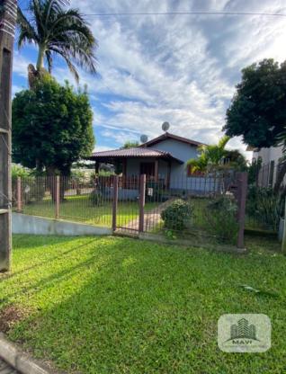 Casa de Esquina no Bairro Jardim Bühler, 435m²