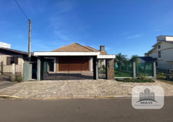 Casa no Bairro 25 de Julho, 420m²