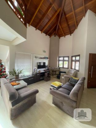 Casa de Alto Padrão no Bairro Jardim Panorâmico