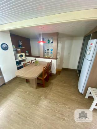 Casa de 2 andares no Bairro Bom Jardim