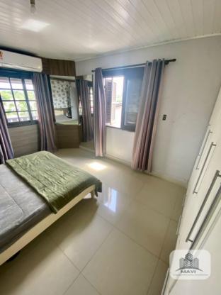 Casa de 2 andares no Bairro Bom Jardim