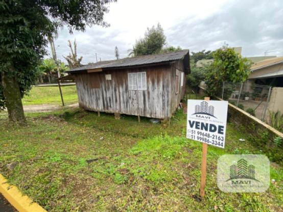Terreno de esquina a venda em Ivoti, 323m²