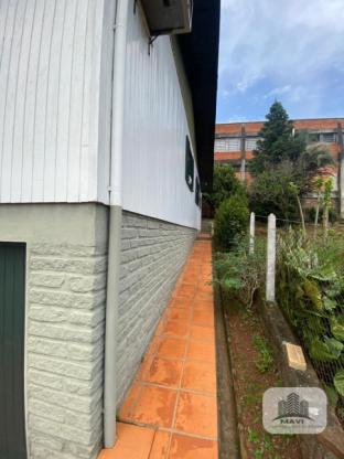 Casa mista a venda no Bairro São José, 405m²
