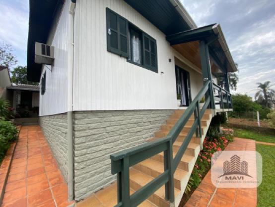 Casa mista a venda no Bairro São José, 405m²