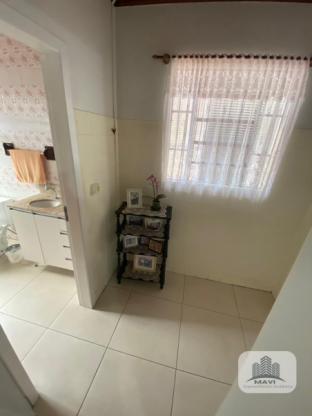 Casa mista a venda no Bairro São José, 405m²