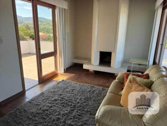 Casa de alto padrão a venda em Dois Irmãos, 1.440m²