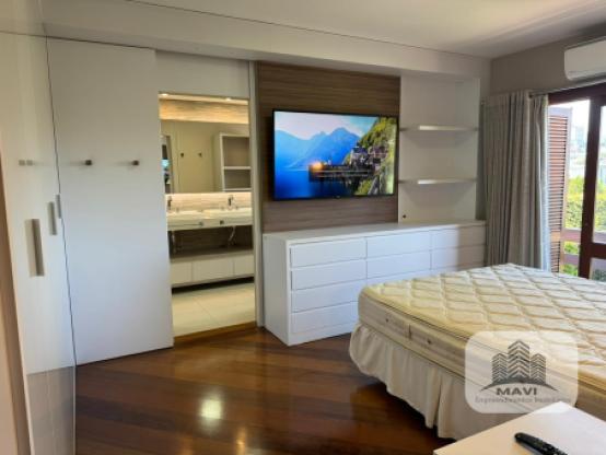 Casa de alto padrão a venda em Dois Irmãos, 1.440m²