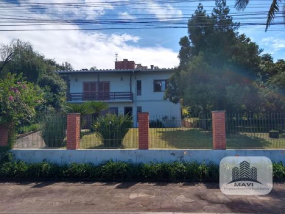 Casa no bairro Vista Alegre, 1.180m²
