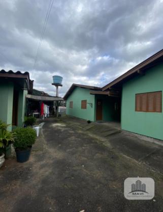 Propriedade com 10 casas em Novo Hamburgo, Bairro Roselândia